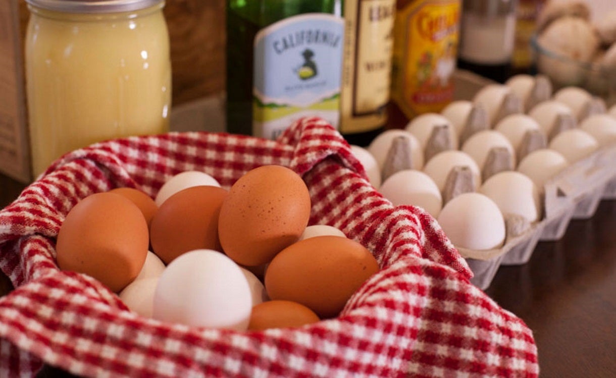 How Many Eggs Can a Young Athlete Eat?
