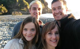 Hans-Dersch-and-fam-4848449