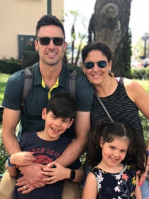 Jamie Rauch and family