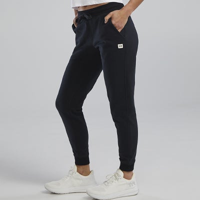 Paired perfectly with TYR’s UltraSoft Heavyweight Hoodie, these TYR joggers are ideal for the post workout recovery you deserve and the comfort you demand.|https://www.tyr.com/tyr-women-s-ultrasofttm-heavyweight-terry-jogger-solid.html?selectedp=356267&selectedc=2032&selecteds=color&preselect=2032|0|cal7